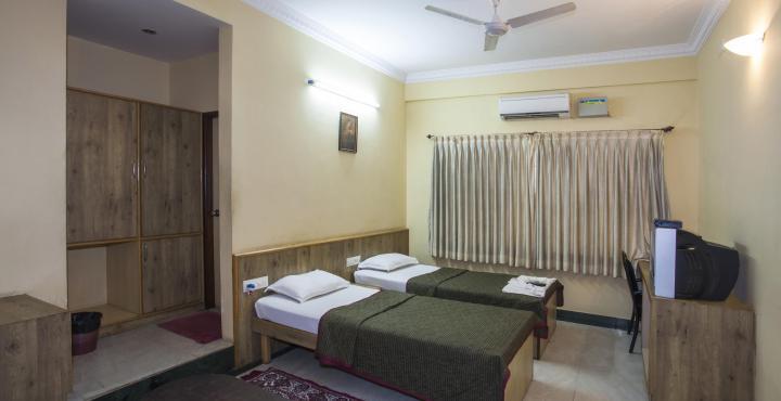 Oyo 4606 Hotel Maple Green Suites Bangalore Exterior photo